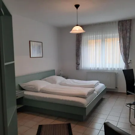 Garni Wauer * Münchberg
